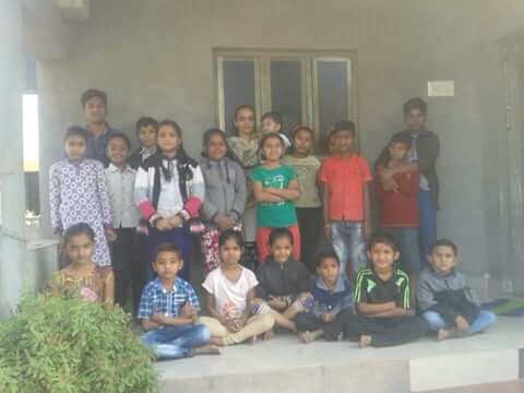 TrustOnward's tweet photo. We started Shishu Kendra at Bhavnagar (Gujarat)
Our objective is all poor family s childrens tack a quality education. https://t.co/4nRCayamUx