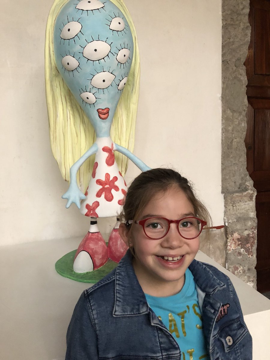 LucreciaIslas's tweet photo. Tim Burton’s world 😁@el_mayer #timburtonmx https://t.co/FTt4RHPyde