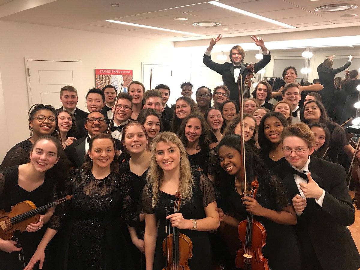 WGHSorchestras's tweet photo. Taking the stage! #wgbuzz #carnegie2018 #wgorchrox https://t.co/Mug3BJREsC