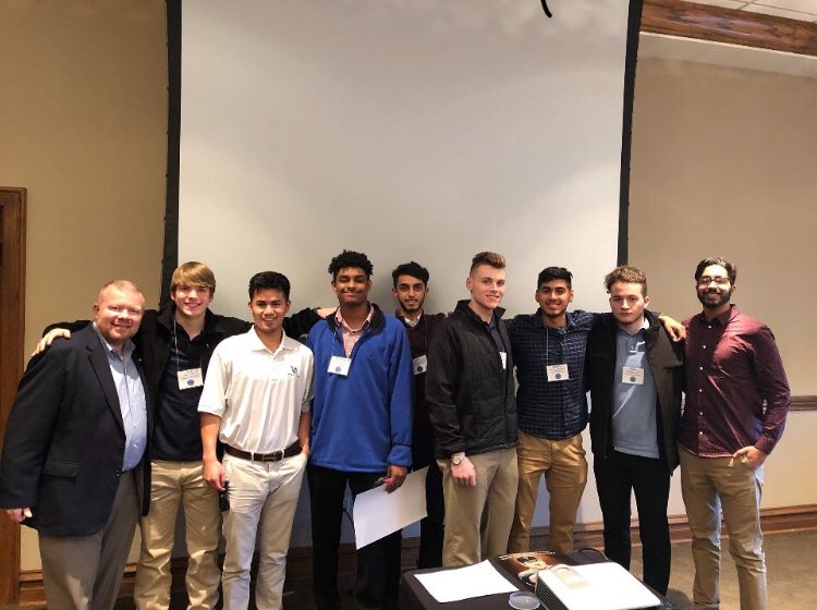 PhiDeltUTA's tweet photo. Our Phi Guy of the week is actually multiple! These men took time out of their busy weekends to travel to the University of Oklahoma for a recruitment workshop! Thank you men! #becausephidelt https://t.co/hAgNWXXxWb