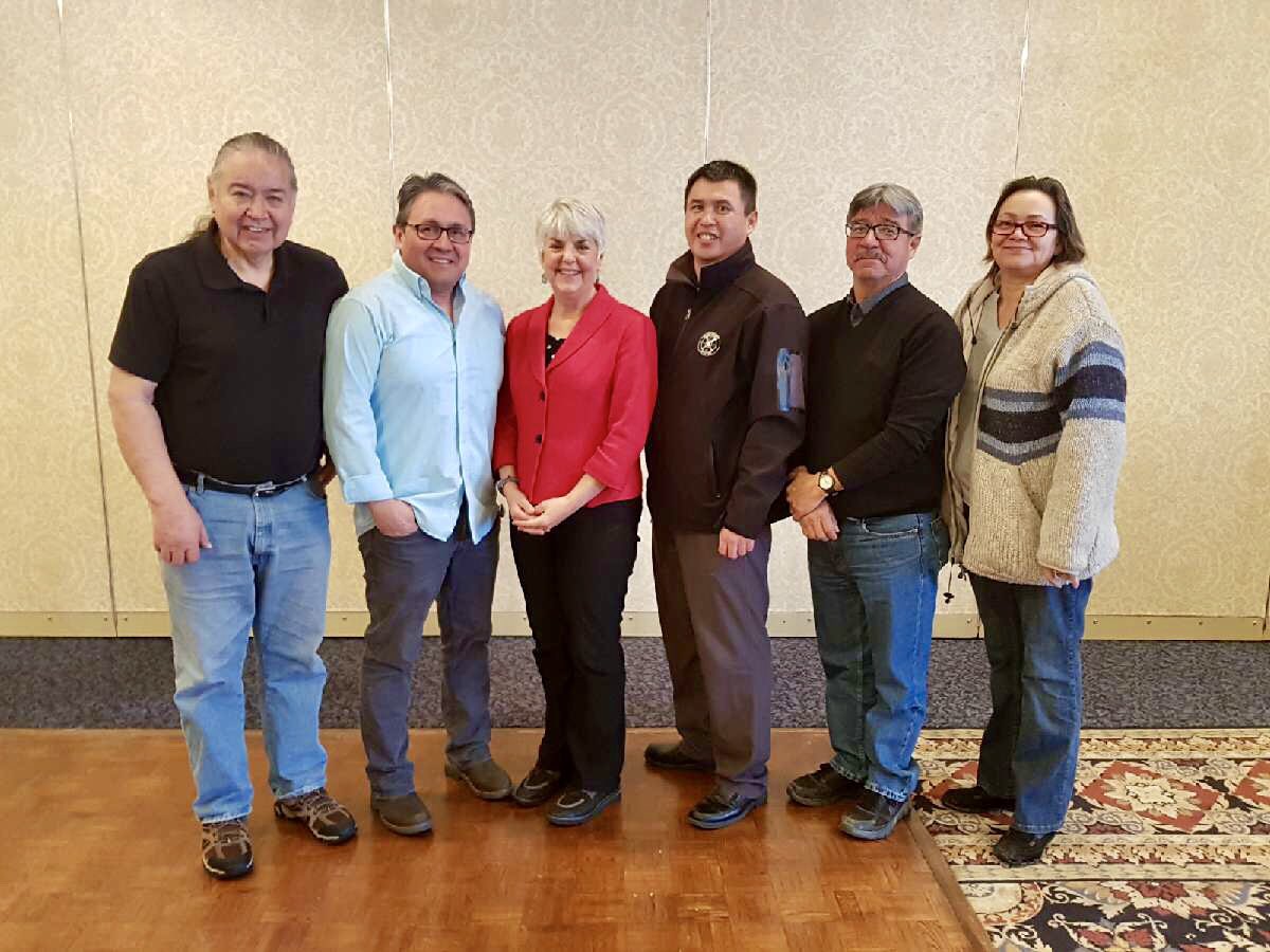 carolejames's tweet photo. It was an honour to meet with leaders from the Carrier Sekani Tribal Council and the Lheidli T’enneh First Nation yesterday to discuss priorities for their communities and how we can work together to improve the lives of Indigenous peoples in BC. https://t.co/10dBbUZ1vp