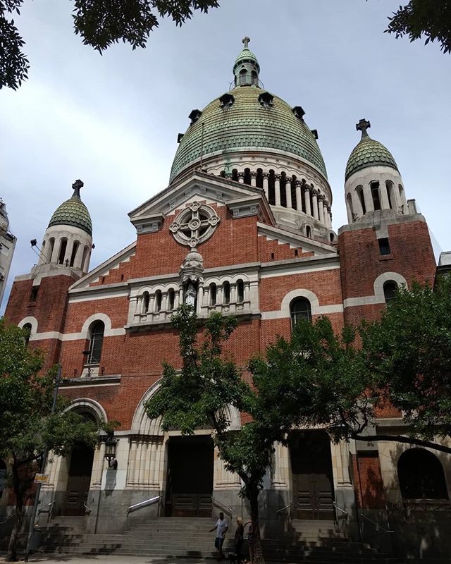 luichicor's tweet image. Tiempo sin pasar por aquí. #restaurado #iglesia #fe #avbelgrano #buenosairesphoto #argentina ift.tt/2sWXLFg