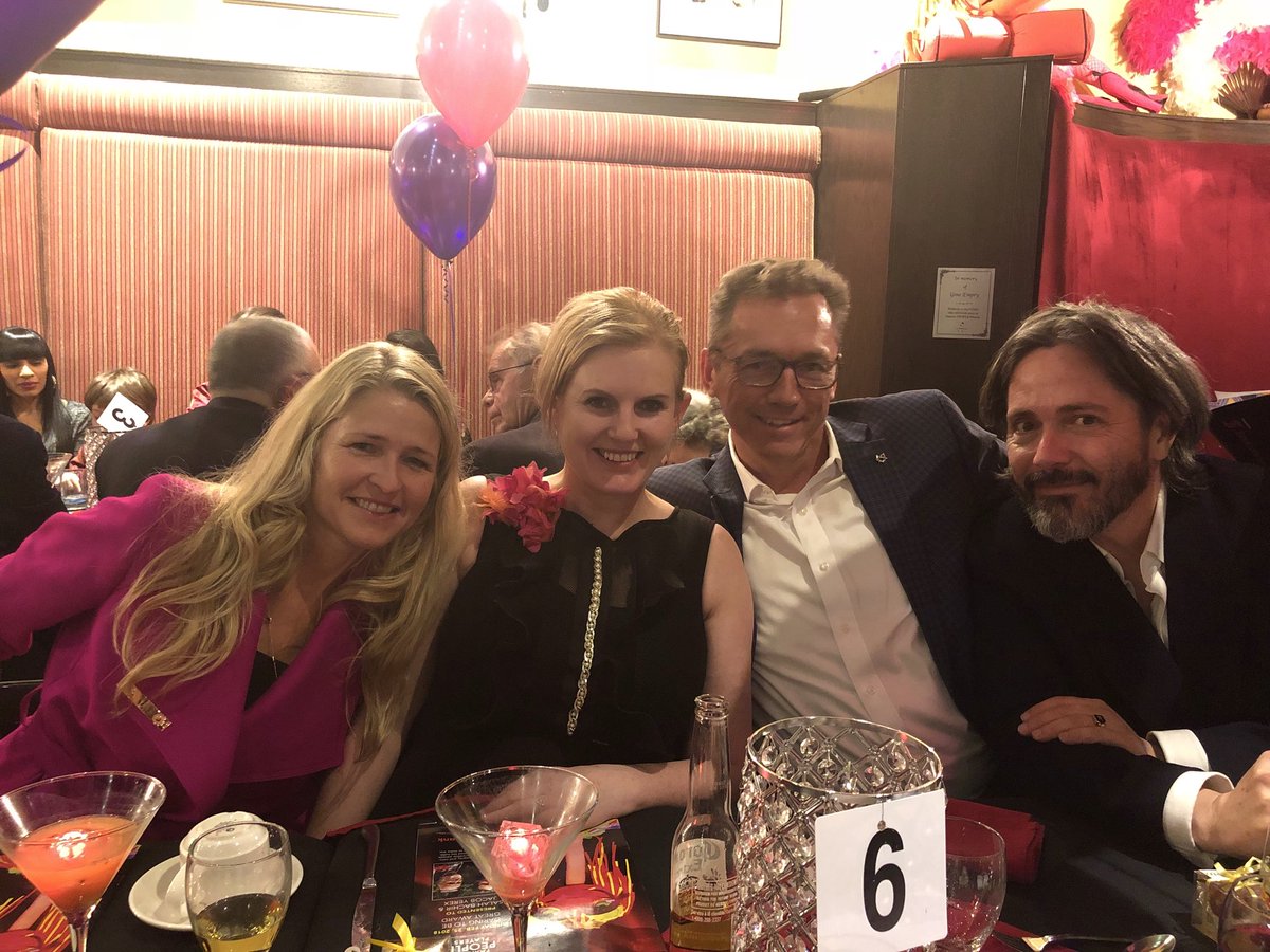 Al_ForeverProud's tweet photo. Daring To Be Great Award presented to Salah and Jacob! TD proud to support! #Clienthosting #Bankers #ProudToBeTD #philanthropy #community 💚 https://t.co/7xEC0SmqSb