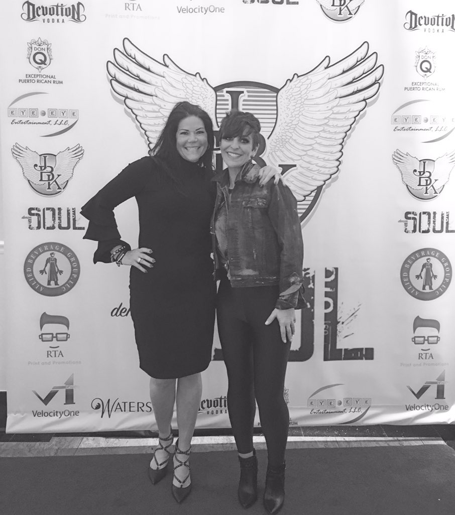 RobynJLevy's tweet photo. A lot of #LOVE in One room! Doing great things for families that deserve it, in honor of #jordankrakauer @JBKscholarship &amp; his mommy #franboller  💛 #denimSOUL #Exclusive to #Levis - inspired by my #soulsister #carilevy - I love you https://t.co/TyrhPiN4nA