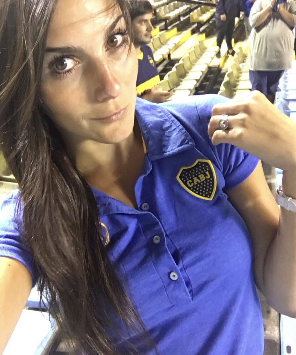 BoquitasOficial's tweet photo. BOCA DE MI VIDA 💙💛💙 #Punterísimos @ClaritaTerissi https://t.co/Povkw21pYl