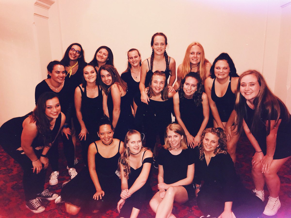 UTPiPhi's tweet photo. We had such an amazing greek week with our partners Sigma Phi Epsilon, Pi Kappa Phi, and Phi Mu Alpha Sinfonia!!! Being able to perform at GVS is such an amazing experience that all of our sisters enjoyed so much!! 💘 https://t.co/pdbWH1WH1a