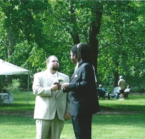 panicvideo's tweet image. #WhitePeopleInvitedToTheCookout
With that outfit, you know Mike ain't just getting a plate, he getting seconds