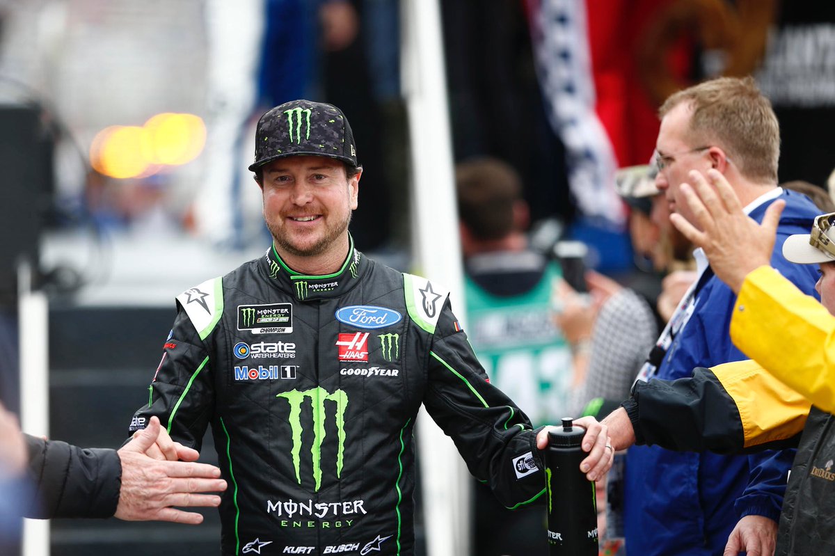 KurtBusch's tweet photo. Solid day at the ATL. Car was strong on short runs! Great foundation to build on. Thx Billy Scott, let's conquer Las Vegas. 🏁 https://t.co/9yOAewCMbQ