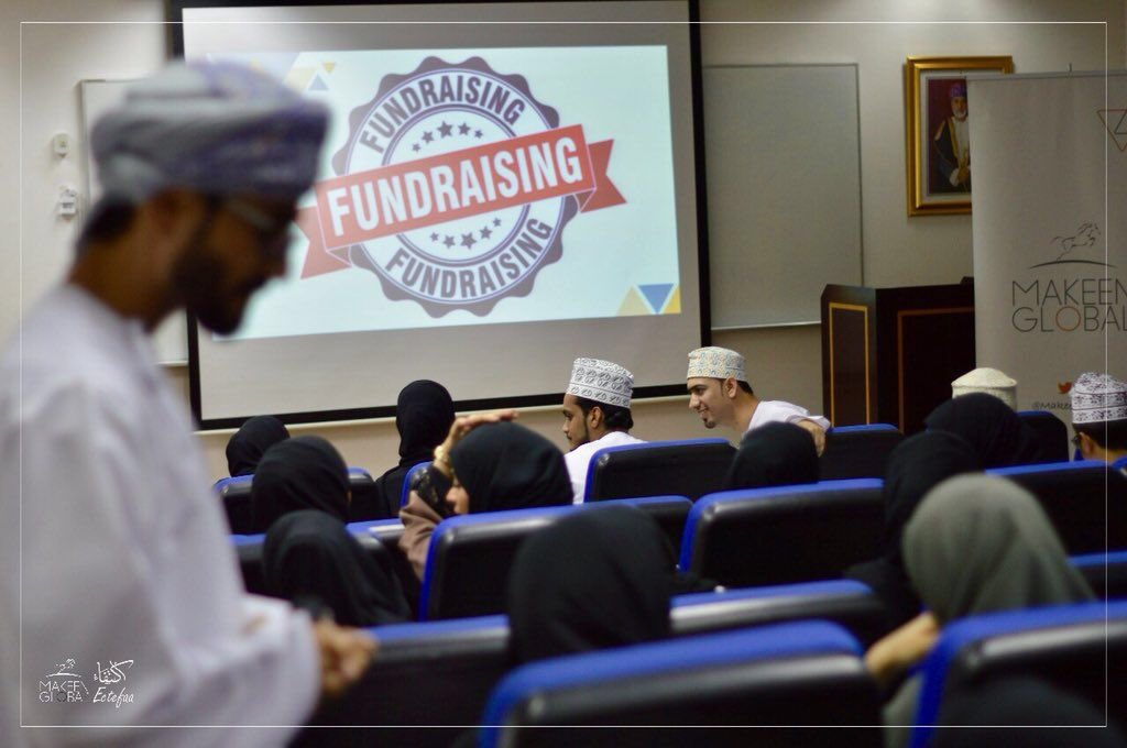 omar7alansari's tweet photo. ورشة الأمس ! من الورش التي أحدثت أثر ✨
من بداية الصباح وأنا أفكر في #الفلوس 🤓💸
..
أبدعت أيها النبيل في طرحك @SULiRahbi 💪🏻
وشكرا لكل من @Ectefaabssqu و @MAKEEN_GLOBAL
أوه صح الشكر لشركتنا الرائعة أيضا @plantulas_comp 😌☝🏻️ https://t.co/yUiNciN8tz