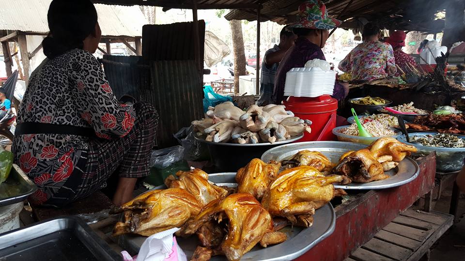 LinnaTC's tweet image. #Cambodia street food, #Phnom_Oudong Resort Street Food,good food