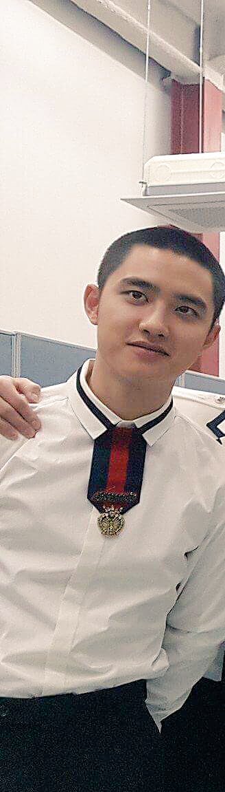inksoomissedit's tweet photo. [INFO] 180226 #Ksoowear Kyungsoo was highlighted in @voguemagazine article about his crystal detailed Gucci ornate necklet 💎 

Full article:
🔗https://t.co/Gt3dfkGJFn

#Olympics_EXO #EXOL #iHeartAwards #BestFanArmy @weareoneEXO #디오 #DO (D.O.) #Kyungsoo https://t.co/8oj6Hx1Loo