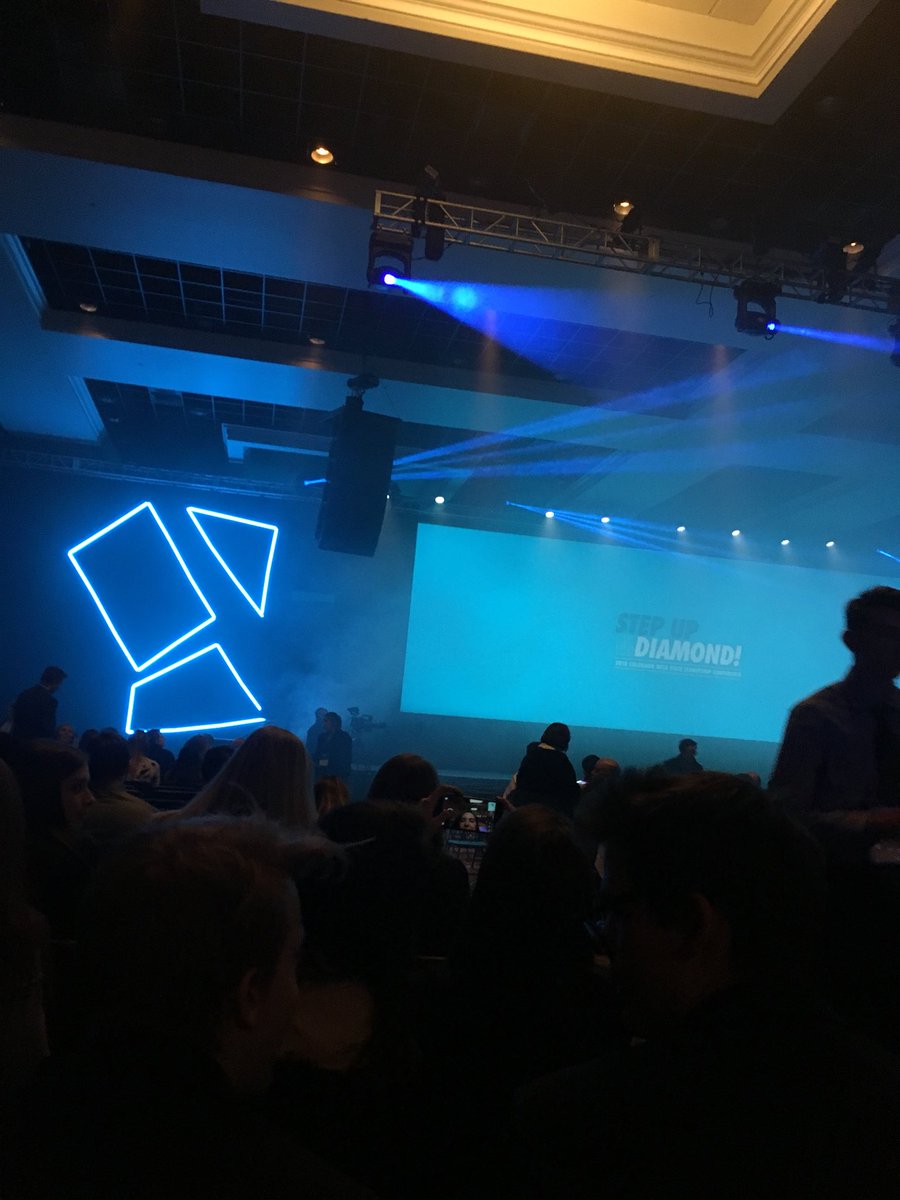 mohideca's tweet photo. At an EDM concert!!! Oh wait I mean opening ceremony #itslit (rumor has it Travis Scott might be performing… he has two first names) ❄️❄️❄️❄️ https://t.co/UONmyrOnDO