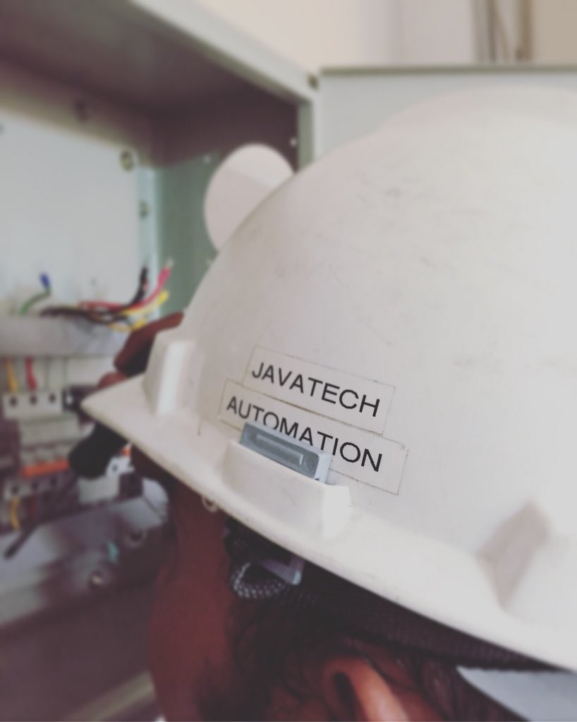 JavaAutomation's tweet image. Javatech Automation’s Commitments : 

1. Delivering Service Excellents
2. Customer Orientation
3. Endless Innovation 

CEO Javatech @BungAji 

#startup #technology #javatech