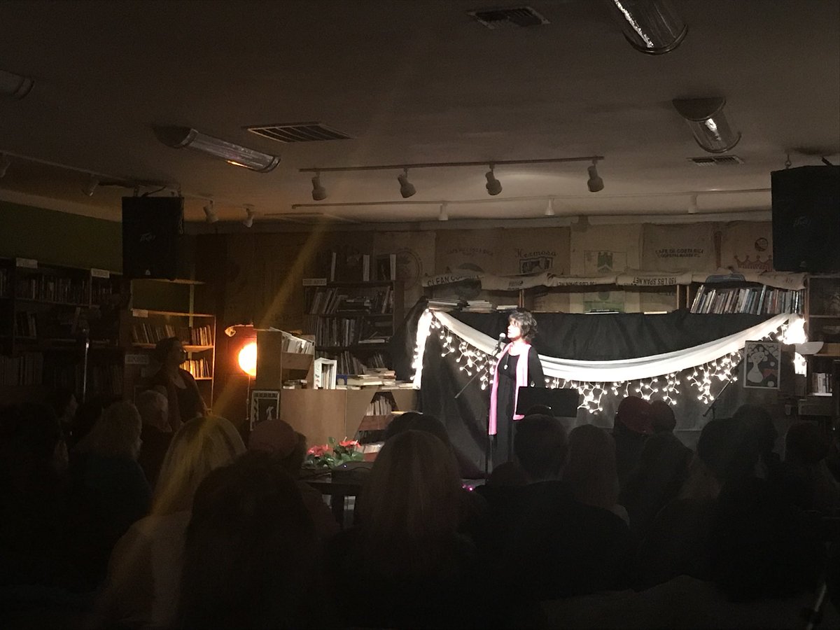 femartscollect's tweet photo. Honored to host wonderful performers of the Vagina Monologues @theopenbookgv Friday and Saturday benefiting Community Beyond Violence #resist #vday2018 💜 https://t.co/VMxesb2SaW