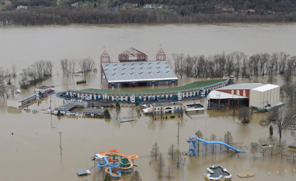 Cincinnati On Twitter More Aerial Views Of The Ohio River Flood Staysafe Via Tim Jefferies Coney Island Smale Park Riverbend Music Center California Ohio Homes More Https T Co Pgd9odbxil