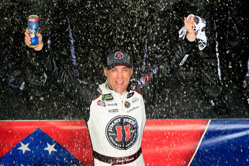 HaasFactoryTeam's tweet image. "For five years it’s been so fast at this particular racetrack, &amp;amp; a lot of other ones. I love racing here &amp;amp; it’s good to be back in victory lane finally. It took a while.” @KevinHarvick wins the #FoHQT500 at @AMSUpdates - bit.ly/2Fvln6G

#SHRacing10Yrs