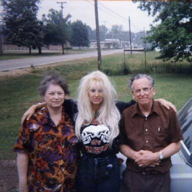 missing mom and dad ..... https://t.co/72qiIlTDjV