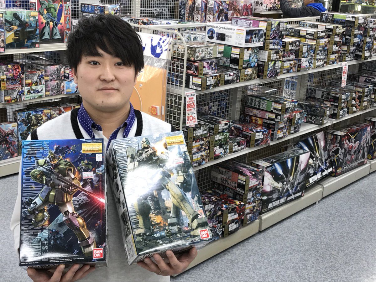 ヨドバシカメラ 川崎ルフロン店 4階玩具コーナー 人気のガンダムプラモデル売場を拡張し さらに広くなりました 今までより取り扱い商品も増えて お客様が手に取りやすいように展示も変更致しました ぜひ直接売場にてご覧になって下さい