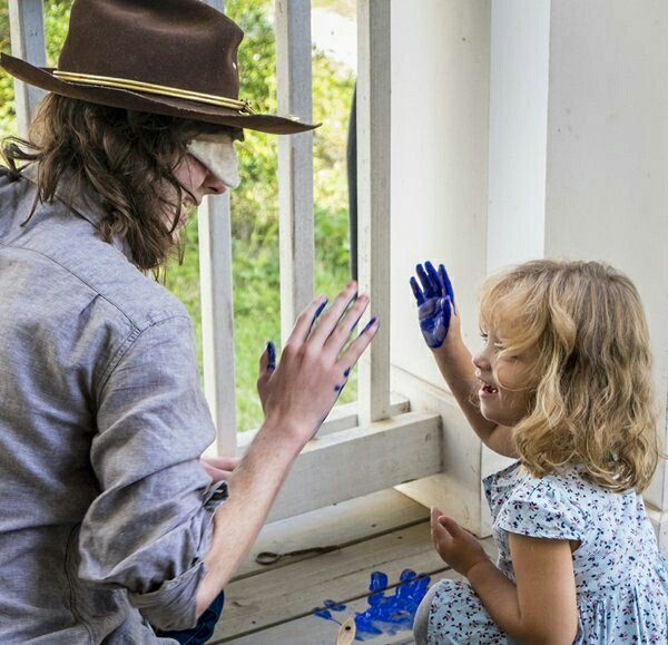 winchesting's tweet photo. never forget :( #TWD #TWD8NaFOX https://t.co/oUb32ZvPN2
