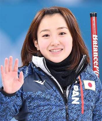 藤沢五月の勤務先は保険代理店はどこ?年収や彼氏も調査