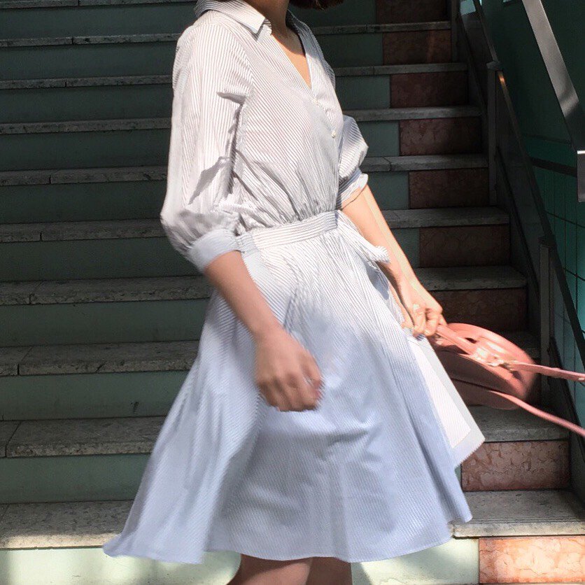 Snidel公式アカウント Twitter પર Staff Snap トップス部分はカシュクール風 スカート部分はラップ風 春一番着こなしたい上品なワンピース ウエストマークシャツワンピース 15 000yen Tax チェック T Co U5cuumfywv Snidel スナイデル T