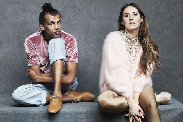 LeVifWeekend's tweet photo. Stromae et Coralie Barbier attendent leur premier enfant https://t.co/X1YXHzqD52 #Stromae #Stromaefan #mosaert #naissance #grossesse #coraliebarbier https://t.co/AwRqR4ca60