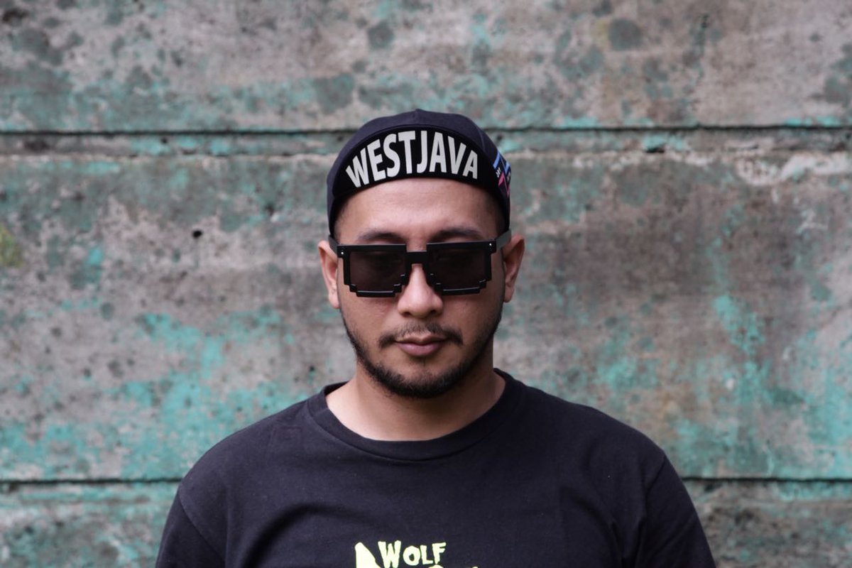 West java cap series merupakan salah satu jenis merch yang kami keluarkan tahun ini.  Cycling cap sudah bisa di dapatkan dengan menghubungi kami di WA 081225814466 . dengan harga 150k (Bebas biaya kirim untuk lokasi jabodetabek #westjavacapseries #fixedtraveler #mujionocaps
