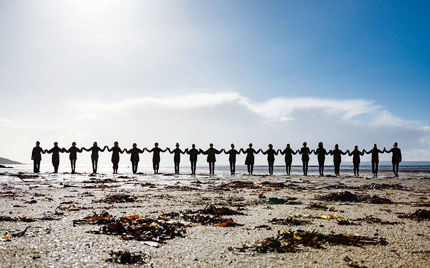 freefalldance's tweet photo. Good morning! We wanted to shout about the Rosemary Lee artist's talk next week @Fal_AMATA ...insights into her large scale site-specific work &amp; NEW commission happening in #Cornwall with @CASTCornwall @groundworkart @dancerep2 BOOK HERE https://t.co/HQI4iubCJB #seeyouthere https://t.co/sy4498uzEB