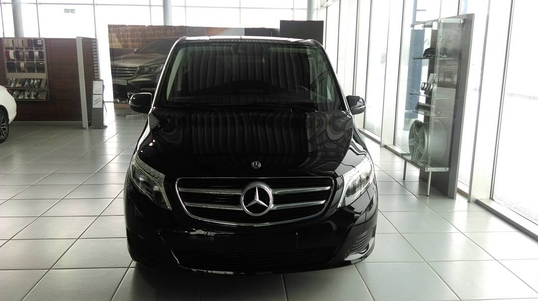 AutoKucaMikoM's tweet photo. Drumska krstarica
Mercedes-Benz V klasa u salonu AK MikoM 
Temerinski put bb, Novi Sad 
#MercedesBenz #Vclass #AKMikoM #NoviSad https://t.co/h8HHsl7ulw
