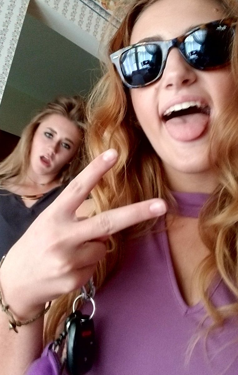 faypete's tweet photo. beyond happy you came into my life 18 years ago today, life wouldn't be the same without you sis https://t.co/Levo0P4dV6