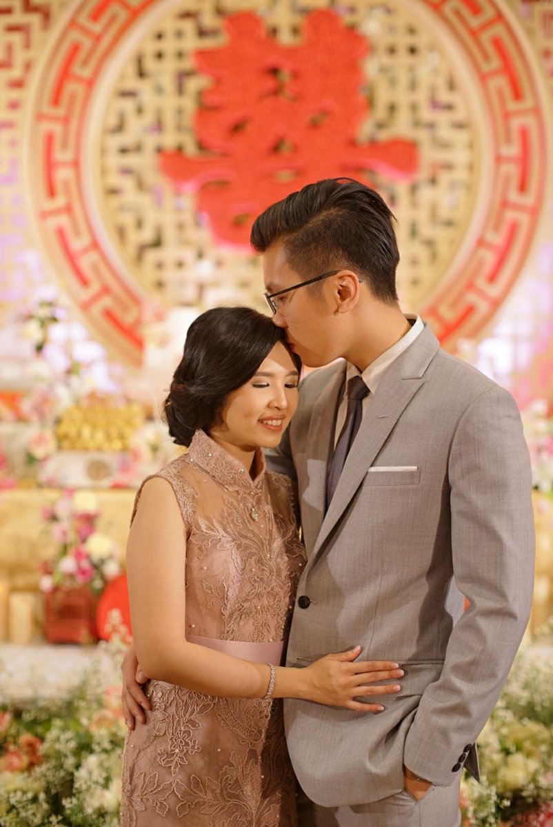 Tingjing of Grace❤Evan
25/02/2018

Thank's to:
@crowne_plaza_semarang 
@luckydekor 
@redcarpetpicture 
@technolighting
<a href="/_isamare_/">นาซ่าก็พาตัวฉันกลับมาไม่ได้</a> 
@bramantawijayasposa 
@marcell_adit @keziamaya_mc 
@adityaorgan 
@mahkota.enterprise