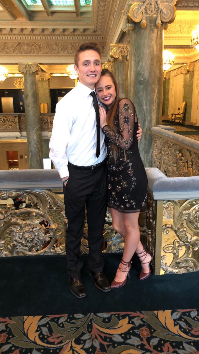 KennaLockhart's tweet photo. My last minerette formal:( look how lucky I am to have the best boy and the best seniors by my side💗❤️ https://t.co/svtYZL5DFY