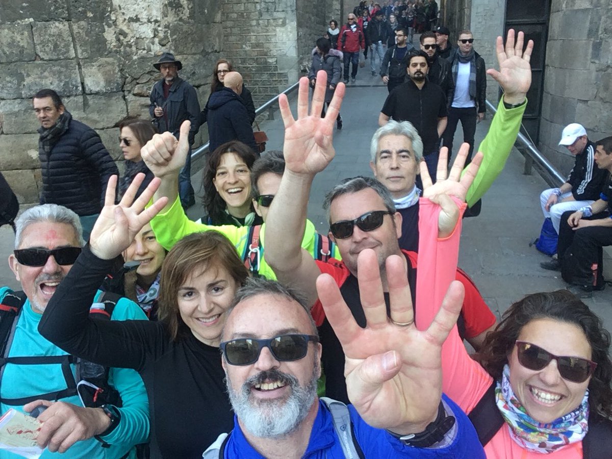 GuillemMontagut's tweet photo. Després de 9 horetes i escaig #reptesolidari esportiu i econòmic assolit #BML18 #magicline2018 @magiclineSJD @clubsclaror Enhorabonaaa!! https://t.co/nJx7xBlfMZ