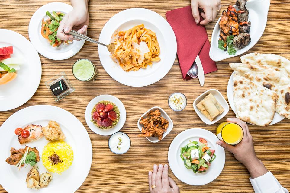 fourpointsdt's tweet photo. Feast with us at The Eatery &amp; enjoy all day dining. #Foodies #Fourpointsdt #Dubai https://t.co/QhBc7YwHzp