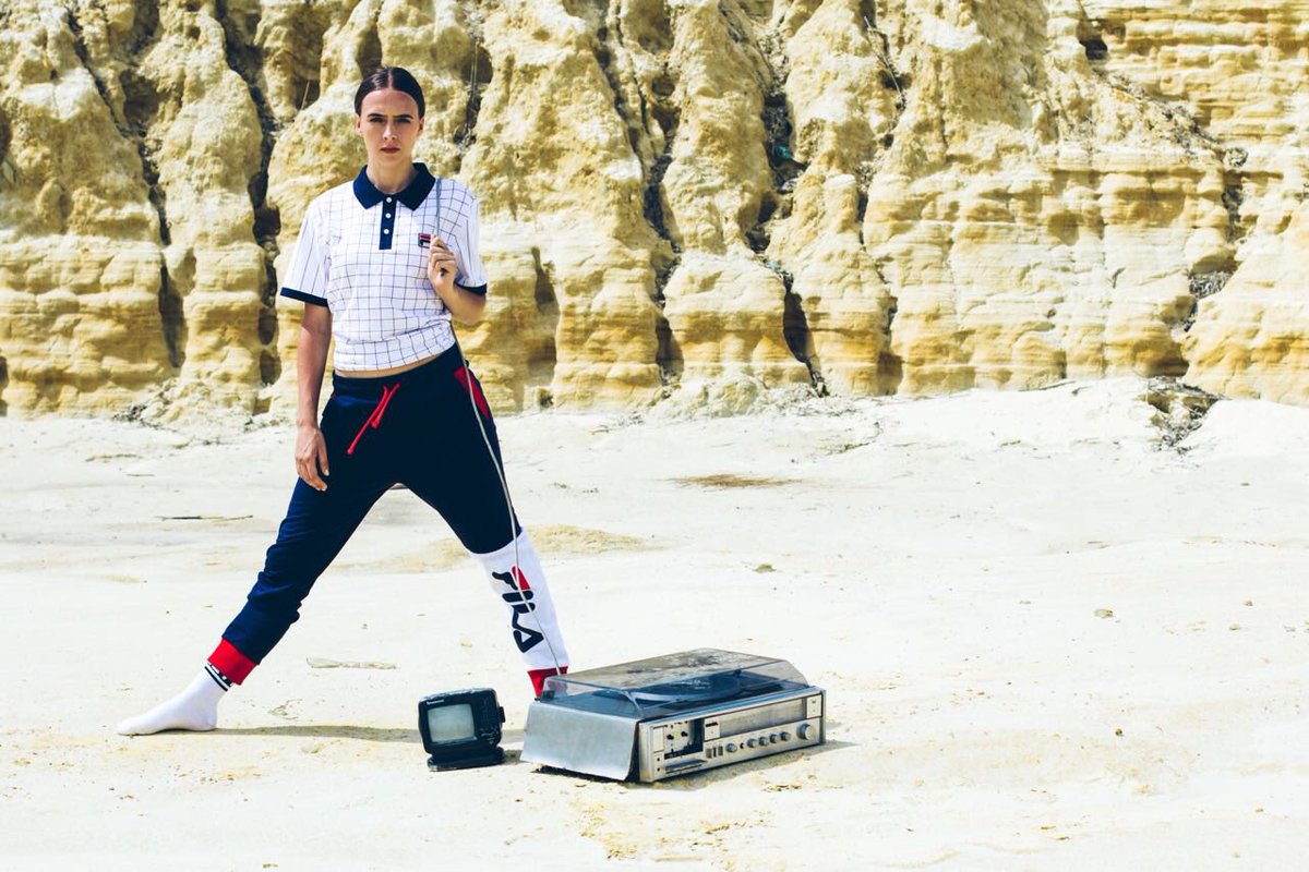 Fila_RSA's tweet photo. • RYAN HiNG’S FiLA LOOKBOOK • 
Pure Dopeness by @ryanhing011 
📸- @seanmckibbin
MUA -  @pauladusheva
Models 
@saskialudwig111
@chloecardoso
@raylene.x
@andy_mothapo 
Styling &amp; creative concept - @ryanhing011 https://t.co/nvb2x3k7qe
