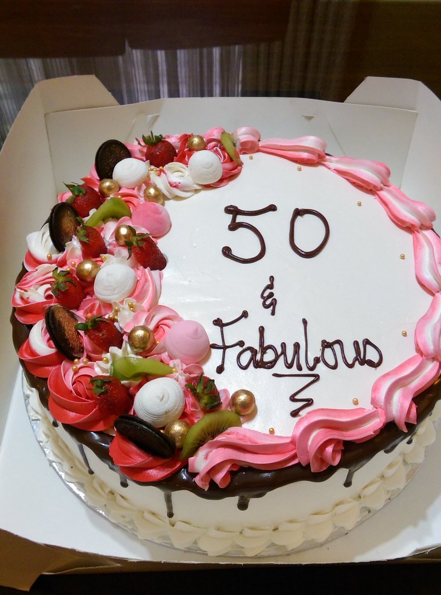 cakefairyng tweet picture