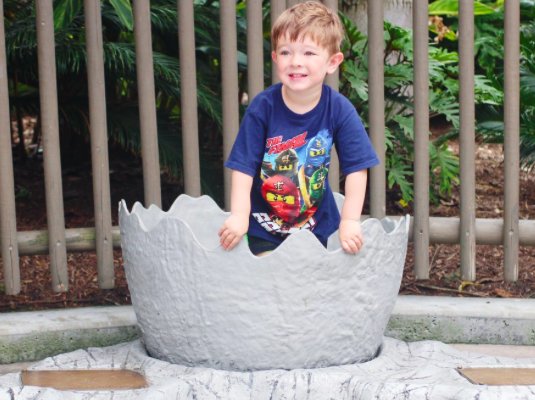 Ashpeavey's tweet photo. Just a couple of days left to win a family 4pack to @LEGOLAND_CA , but you have ALL YEAR for #LEGOLANDKidsGoFree
Enter to win & Learn about the kids go free promo here ----> https://t.co/iEmKRWkX6n https://t.co/L4Zui6oJ1m