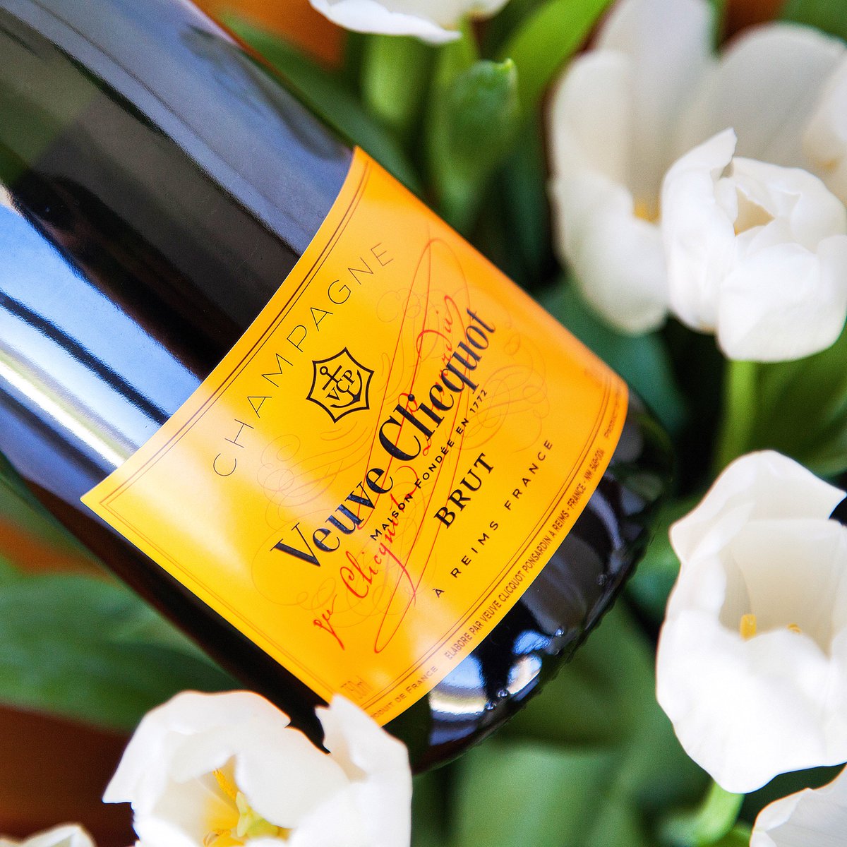 Happy Monday! It's #Yelloweek and tickets to the Veuve Clicquot Masters Polo are officially sold out!

Book the last Clicquot Picnic tickets: bit.ly/VCMastersPolo2…

Let the celebration begin: vcmasterspolo.co.za/yelloweek/

We can't wait to see you this weekend!

#VCMastersPolo