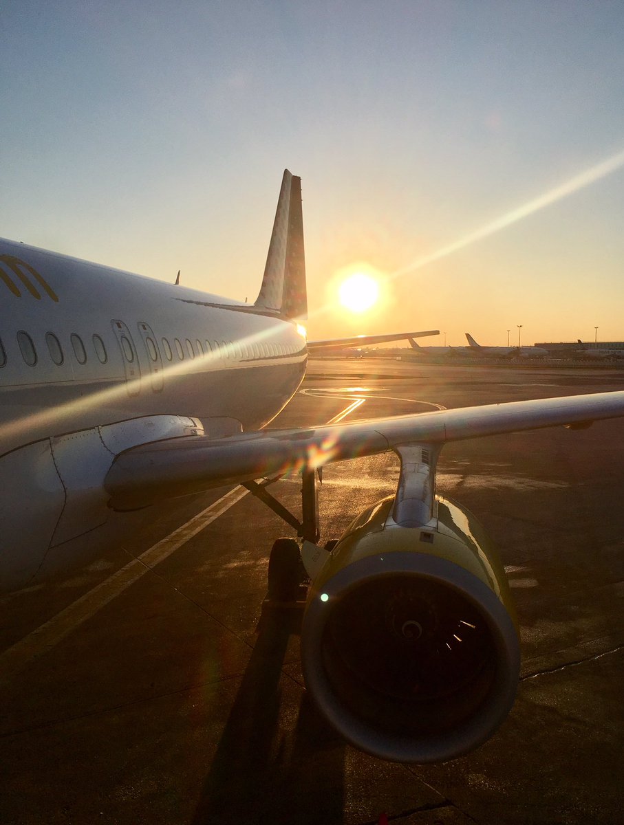 Heading to Barcelona for the Mobile World Congress #MWC2018 ! 🛫💼🤝