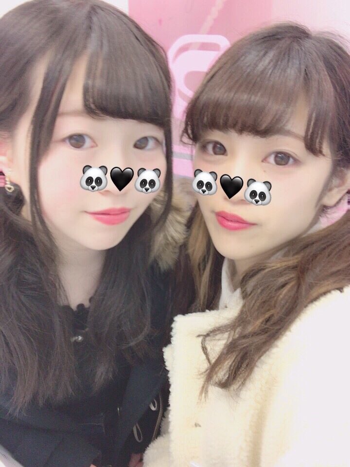 yuriRabbit0422's tweet photo. 昨日はHKT48アリーナツアー神戸公演✌🏻✨
スタンドのトロッコが奇跡的に目の前に止まって……すずりん遂にさくらにおてて振って貰えましたおめでとう👏🏻👏🏻💕
奈子ちゃん可愛い優花ちゃんいっぱいVTR出てきてくれた指原様お美しかった🤗 https://t.co/aTvheDUoay