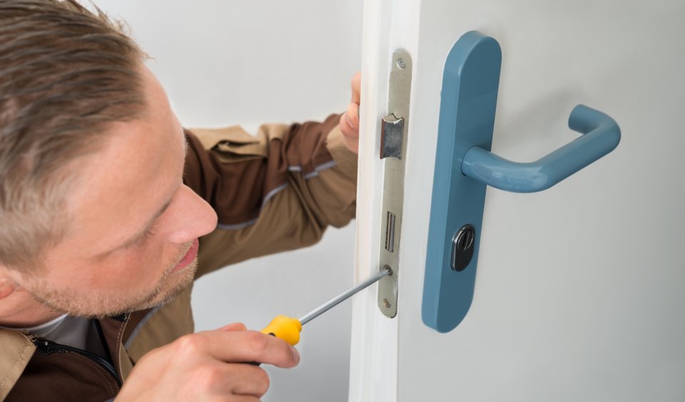 Do you need immediate #locksmith solutions in #Dallas? Hire no other than Dallas Locksmith! dallaslocksmithtx.com
#autolocksmith #locksmithservice #lockoutsolution #commerciallocksmith