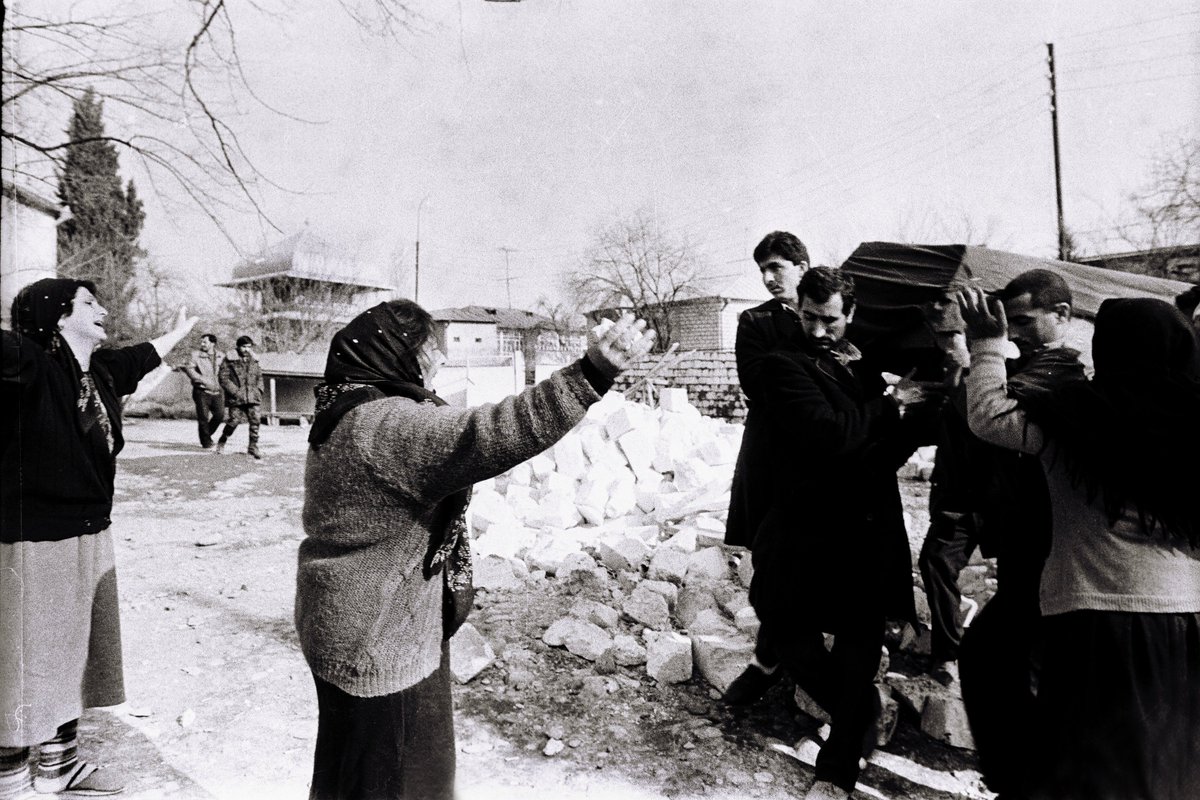 Fotoğraflarla Hocalı Katliamı
Unutmadık, Unutturmayacağız
#HocalıKatliamı
#HocalınınArdından26Yıl