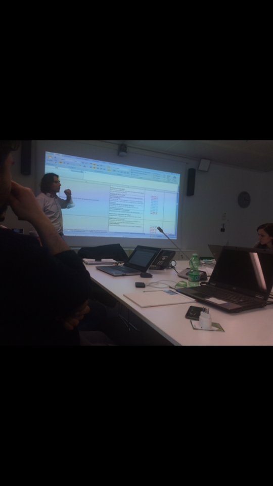 Come far dialogare le Misure previste dal "#ProgettoStrategicodiSottobacino del #TorrenteSeveso" (#ContrattodiFiumeSeveso) e gli Obiettivi di Adattamento al #cambiamentoclimatico dell'area Nord Milano?
#Seveso #cdf Comune di Milano | Palazzo Marino #marcogranelli @Eco_metrics