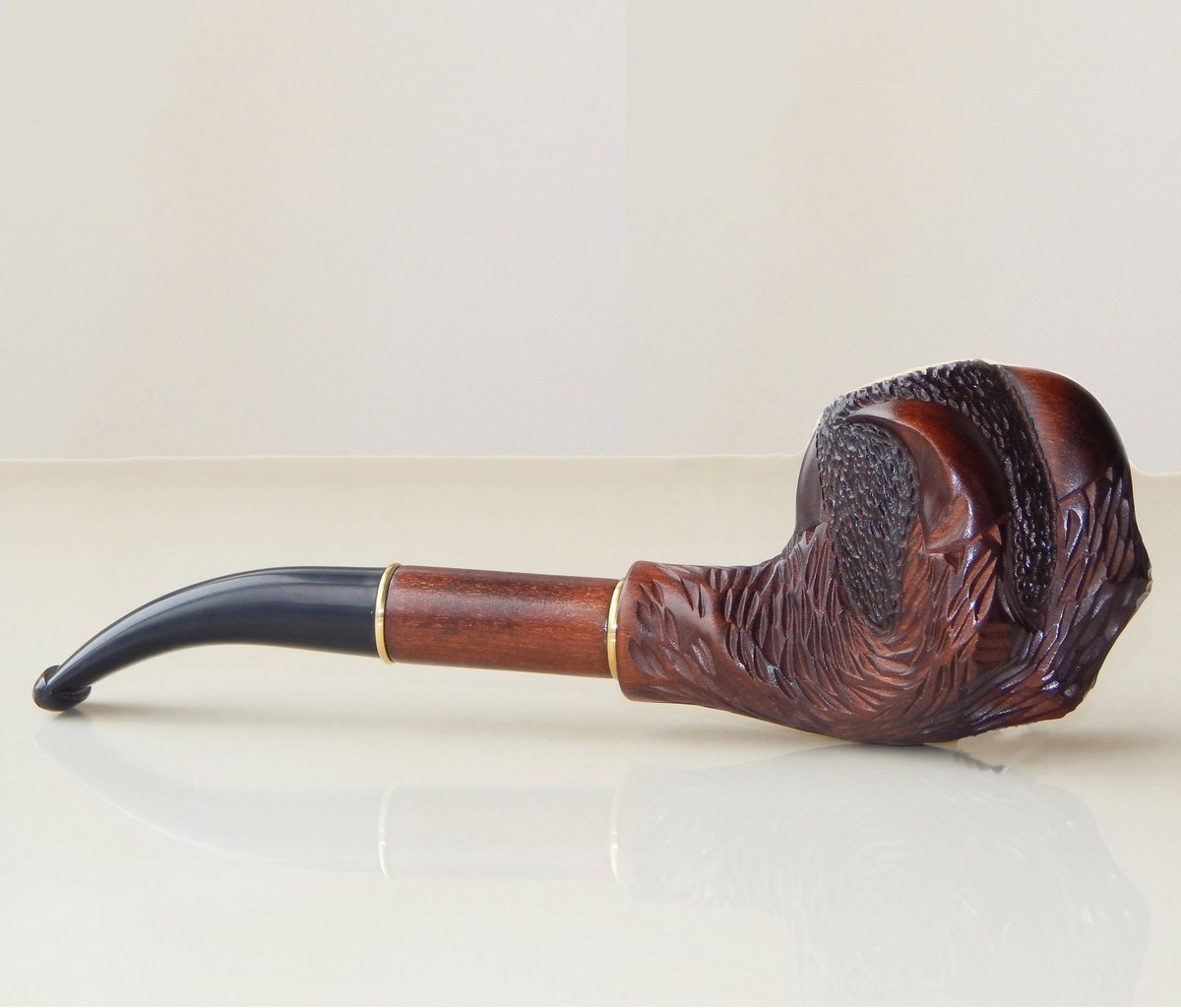 WoodenPipe's tweet photo. Excited to share the latest addition to my #etsy shop: Dragon Claw Tobacco Pipe- Smoking Pipe-Wooden Pipe -Tobacco Smoking Bowl- Stem Pipe Daenerys Dragons- Game of Thrones Gifts https://t.co/6SwGsCN6UJ #vintage #collectibles #brown #birthday #smokingbowl #gameofthrones https://t.co/txdvq8Gb01
