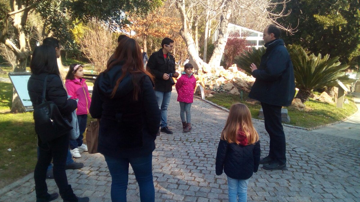 El sábado nuestros primeros paleobotánicos lo pasaron en grande en el nuevo Taller en familia. Si quieres participar... recuerda que es necesario hacer reserva previa. ¡Os esperamos!