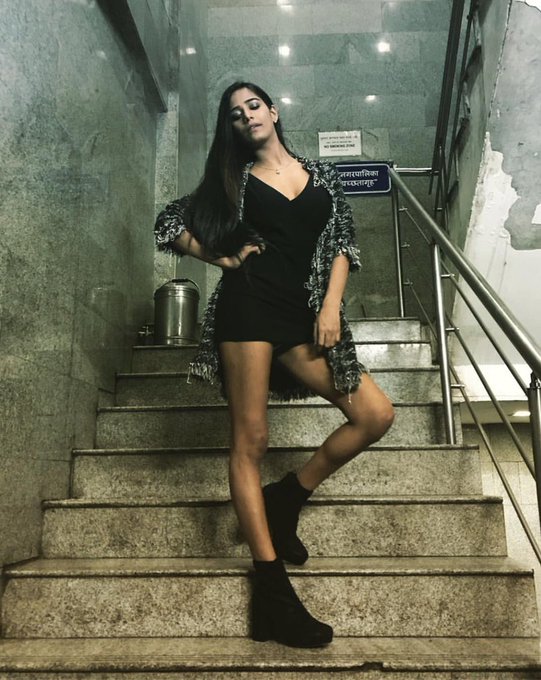 Legs for days. https://t.co/d6GuVg4qAN<a href="/tag/rtifagree"class="tags"><span>#rtifagree</span></a>