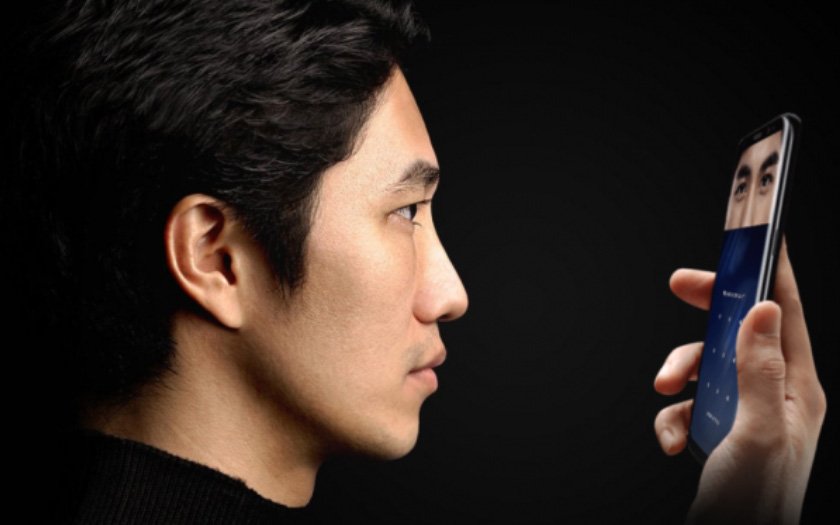 phonandroid's tweet photo. 📱Le Galaxy S9 utilise en même temps la reconnaissance d'iris et faciale, mais est-ce aussi bien que Face ID ? >
https://t.co/e2Afqs9NKG #GalaxyS9 #MWC #FaceID #IntelligentScan https://t.co/djt46fgqRK