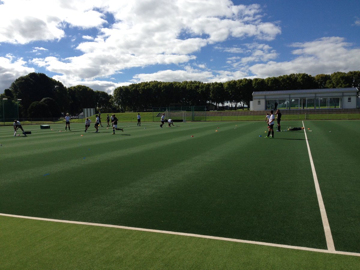 What an Astro! The guys from Hilton College working hard before next week's local triangular #saschoolhockey