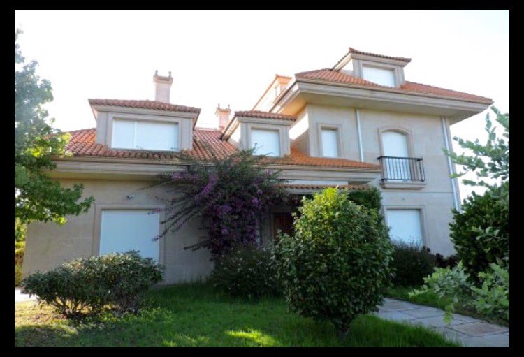 LacorunaSc's tweet photo. Chalet a estrenar en La Zapateira A Coruña Galicia.

Para más información, pueden ponerse en contacto con nosotros sin ningún tipo de compromiso.
SC Inmobiliaria LaCoruña
"Cuestión de Confianza"
📱 684 288 756
📱 645 824 010
💻 scinmobiliarialacoruna@gmail.com https://t.co/1iENrZKiGf