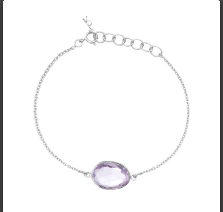Cesci37's tweet photo. Tom &amp; Ed will be selling raffle tickets tomorrow for £1 a strip to win this gorgeous bracelet . The winning ticket will be drawn 6th March.
It’s solid .925 Sterling silver set with a Brazilian amethyst RRP £25
@winterfoldhs #youngapprentice #Ncemaneni #mothersday #treatyourself https://t.co/fM5vfi69FQ